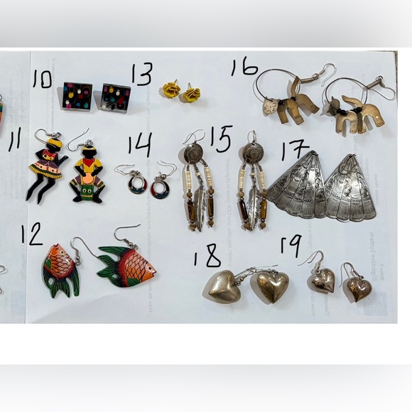 Assorted Earrings - Picture 4 of 5